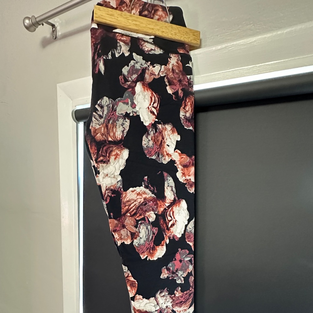 Victoria’s Secret leggings